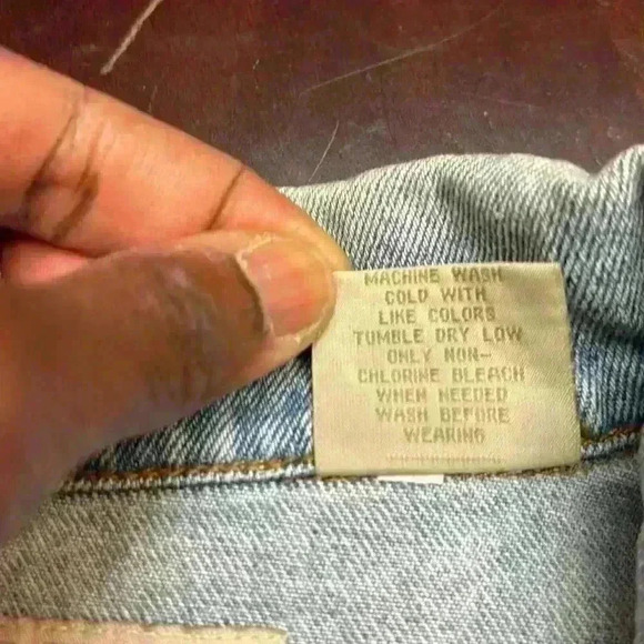 Monroe & Main Ladies
USA Flag Denim Jean Jacket Size XL Buttons Light Blue - Picture 8 of 11